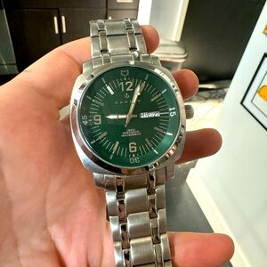 Nautis Quartz Sports Watch Green Dial
